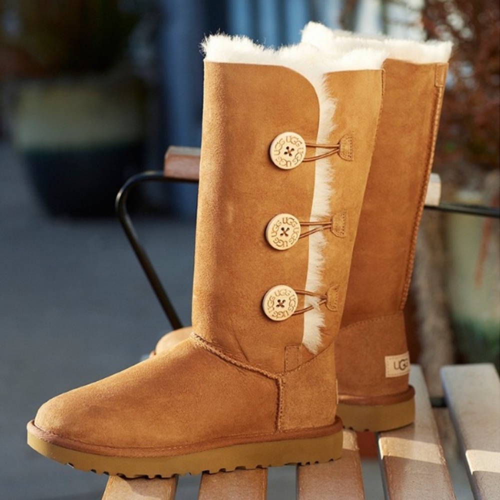 Ugg Bailey Button Triplet Boot